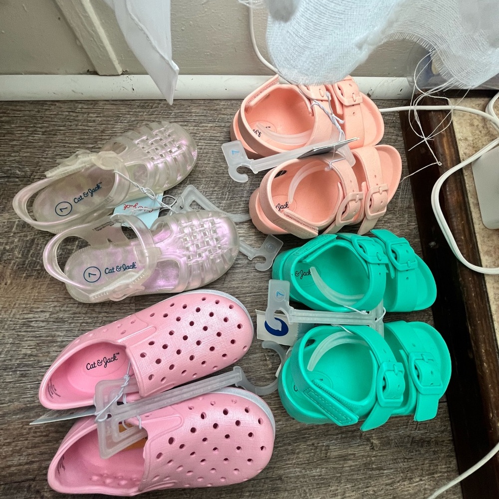 Cat & Jack Kids' Pink, Peach, and Teal Sandals Set